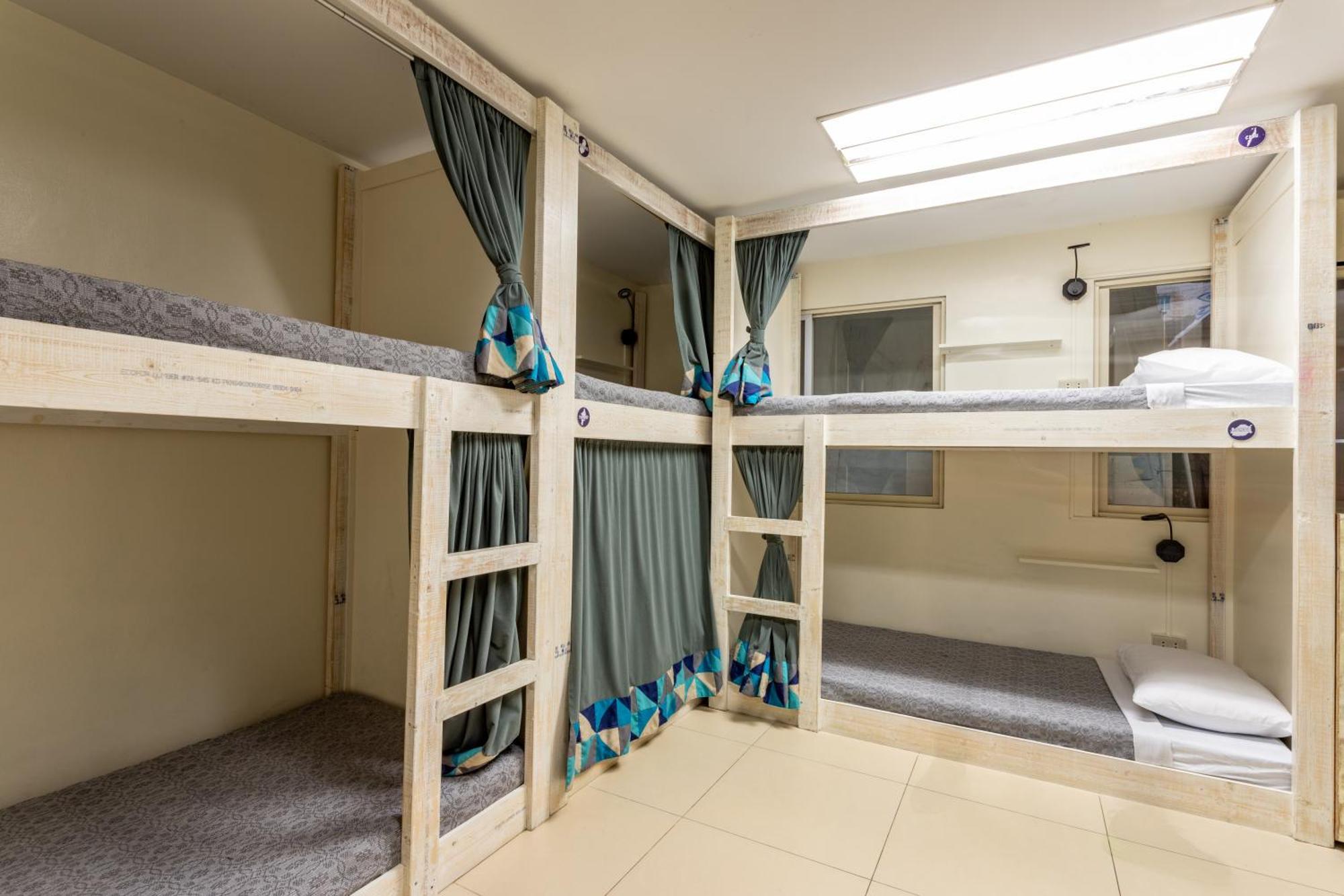 Baybayin Hostel - Pasay Close To Airport Oda fotoğraf